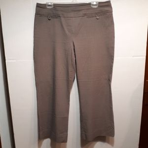 SALE!! Taupe pinstripe dresspants 16P.     3